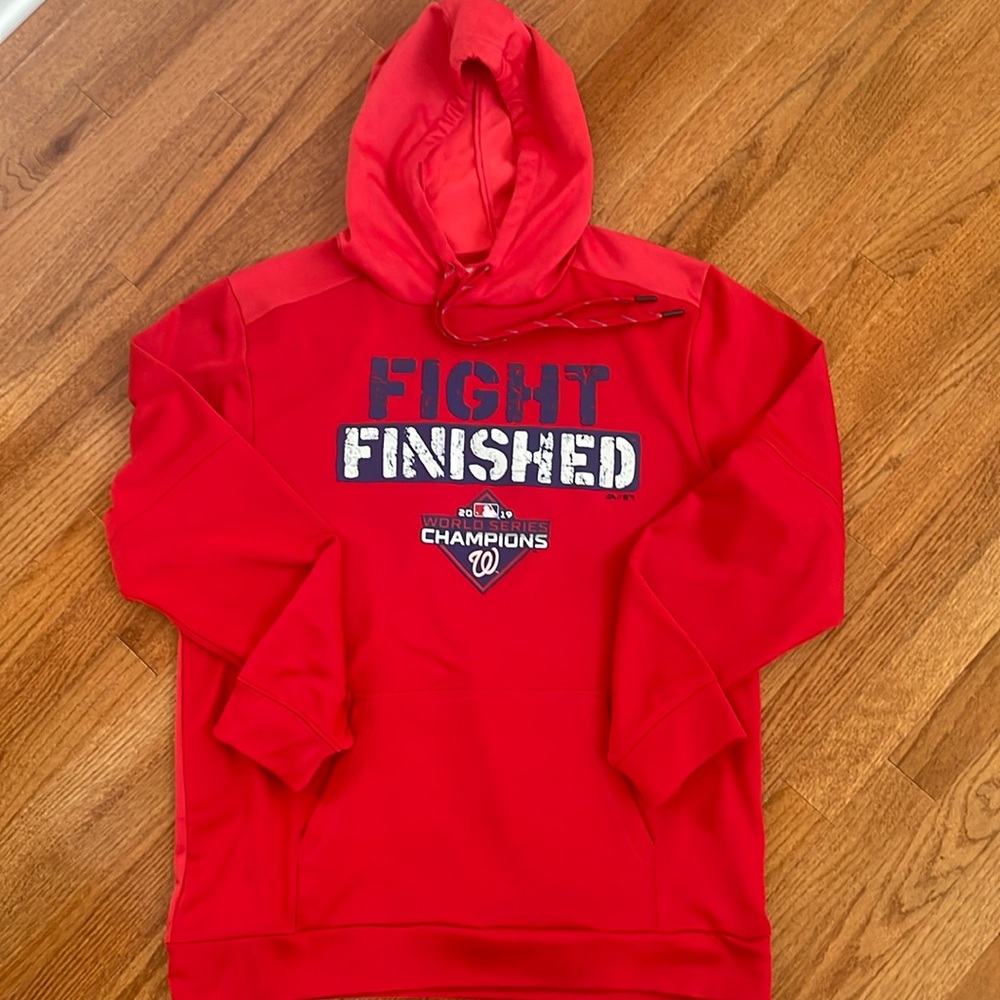 Washington Nationals 2019 Championship Men’s sweatshirt Size Large